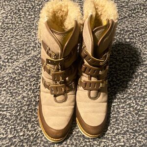 Cole Haan Women’s Size 5 Nike Air Fur Trimmed buckle strap Boots exc Condition!